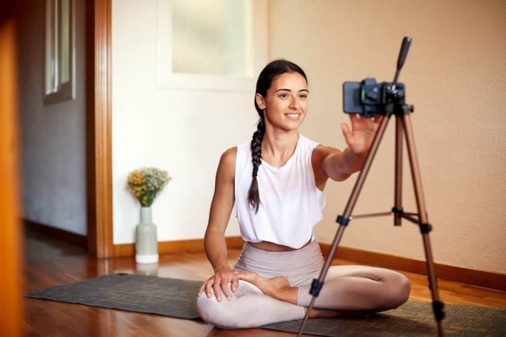 How To Teach Yoga Online 8 Things You Need To Know Sita’s Yoga